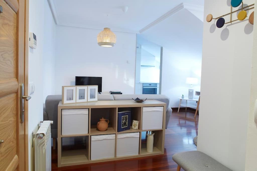 Apartamento Con Terraza A Un Paso De La Playa Gijón Exteriör bild